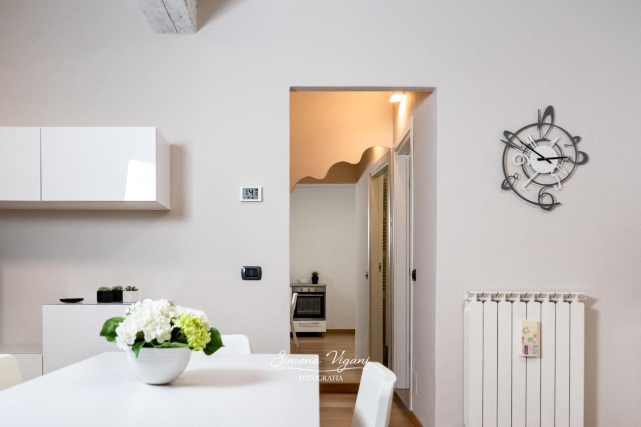 Feel At Home - Nel Cuore Di Lovere Dış mekan fotoğraf